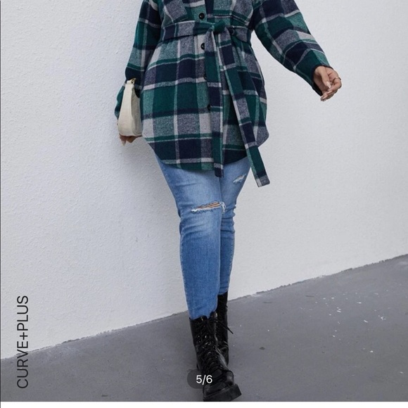 Shacket - Picture 6 of 6